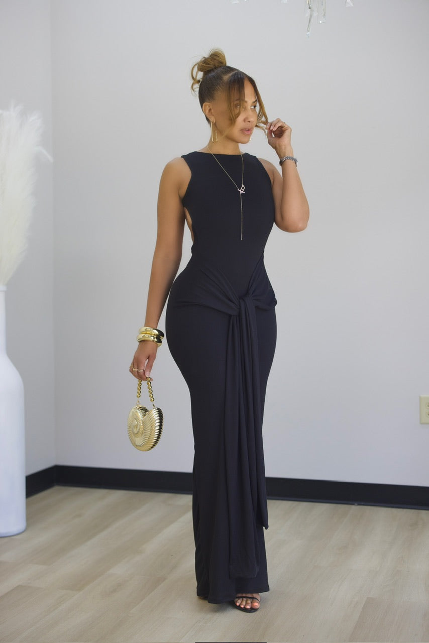 Bringing Sexy Back Maxi Dress - Black (09)