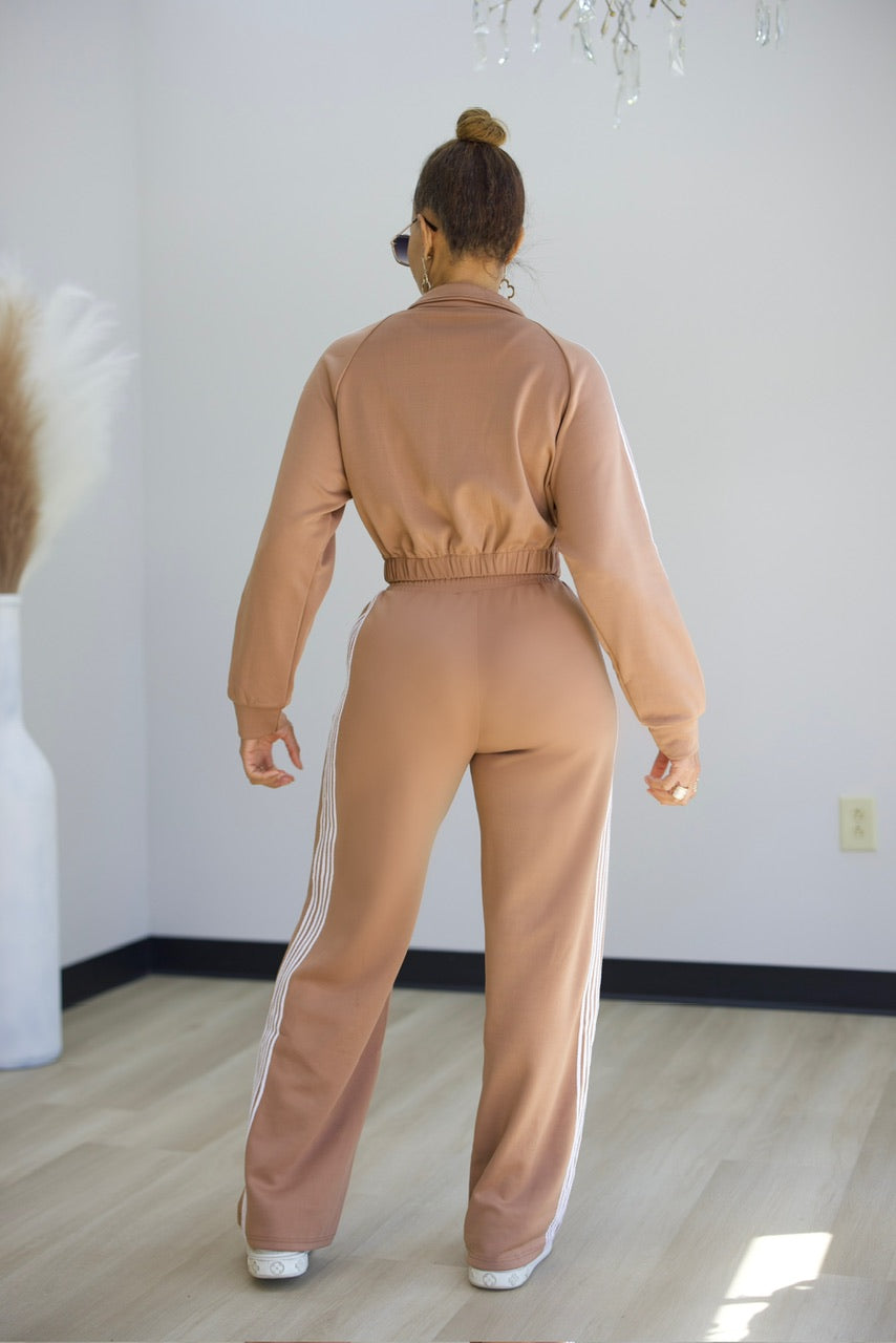 Take Flight Jogger Set - Nude (18)