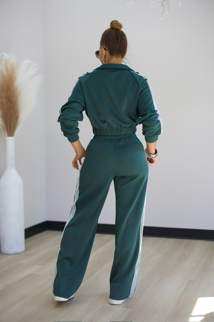 Take Flight Jogger Set - Green (19)
