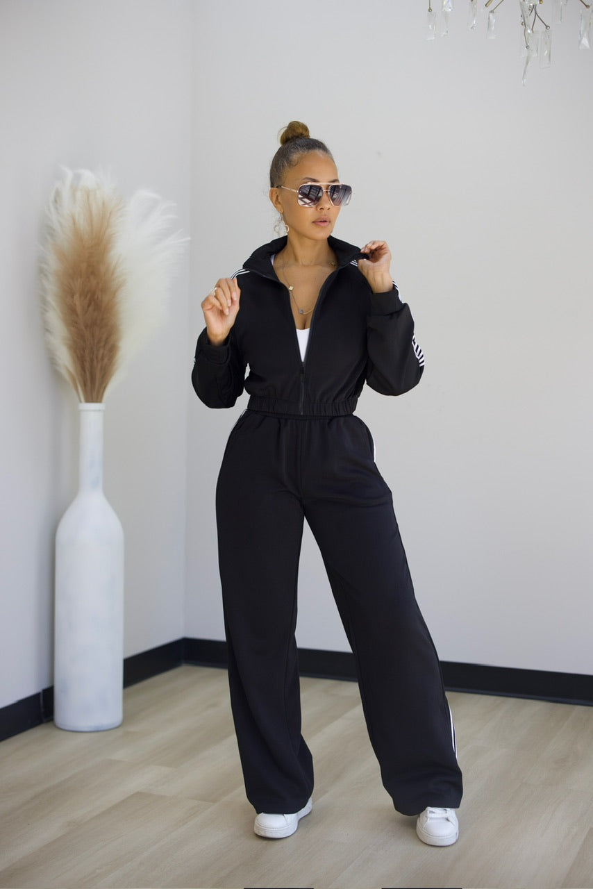 Take Flight Jogger Set - Black (18)