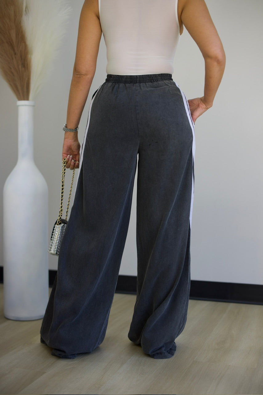 Rayna Pant Set - Black (40)