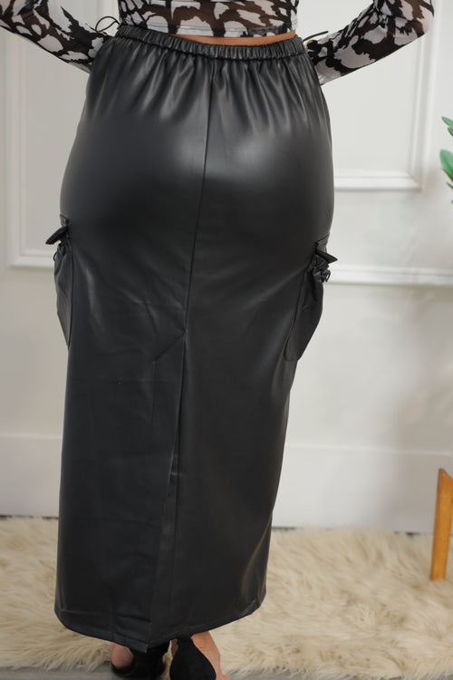 Matrix Cargo Skirt - Black (007)